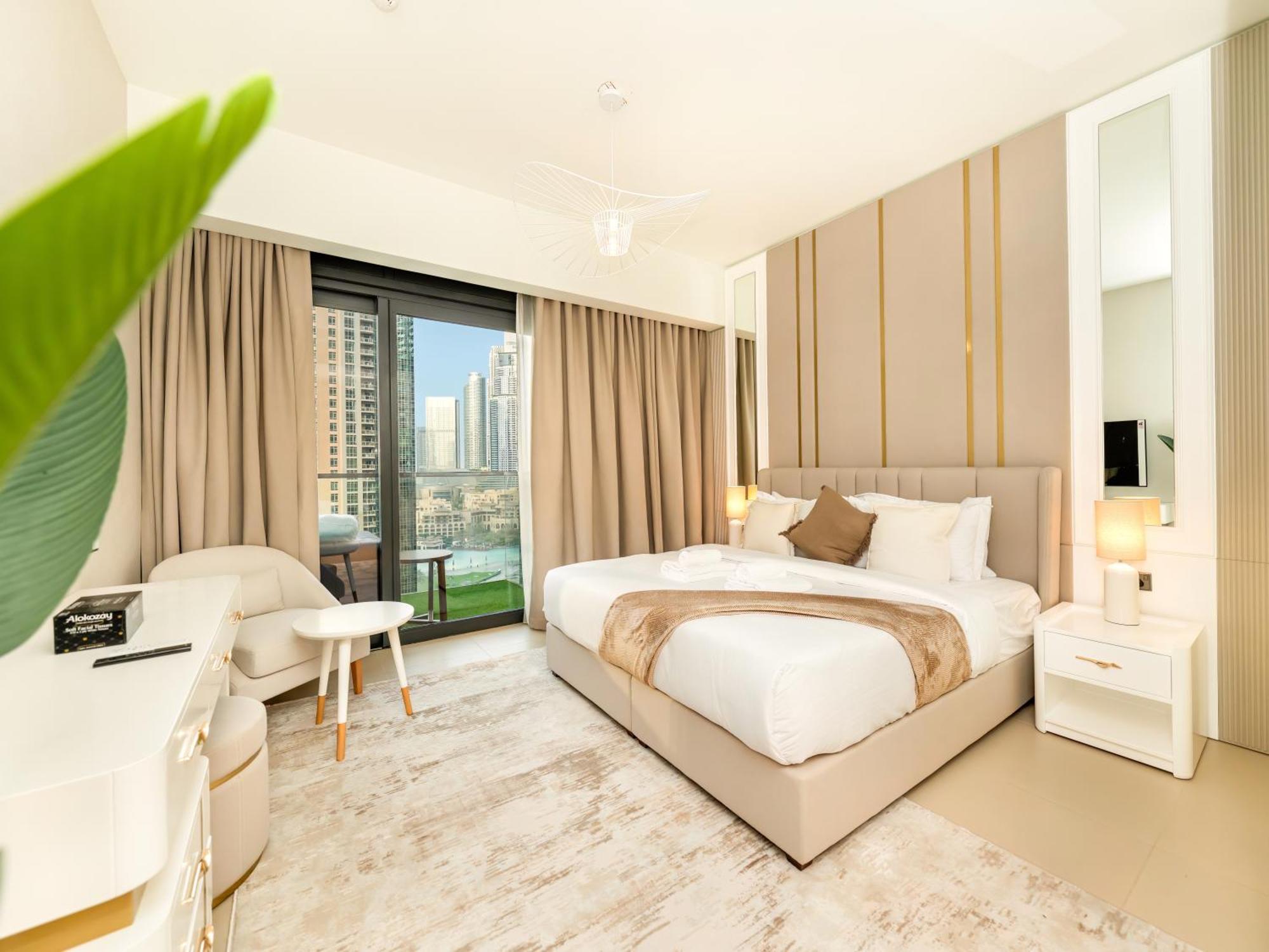 Exquisite 2 Bedroom Apartment I Burj Khalifa & Fountain Views I Free Gym, Pool, Parking, Wi-Fi And Ps5 I By Skyline Serenity Dubai Ngoại thất bức ảnh